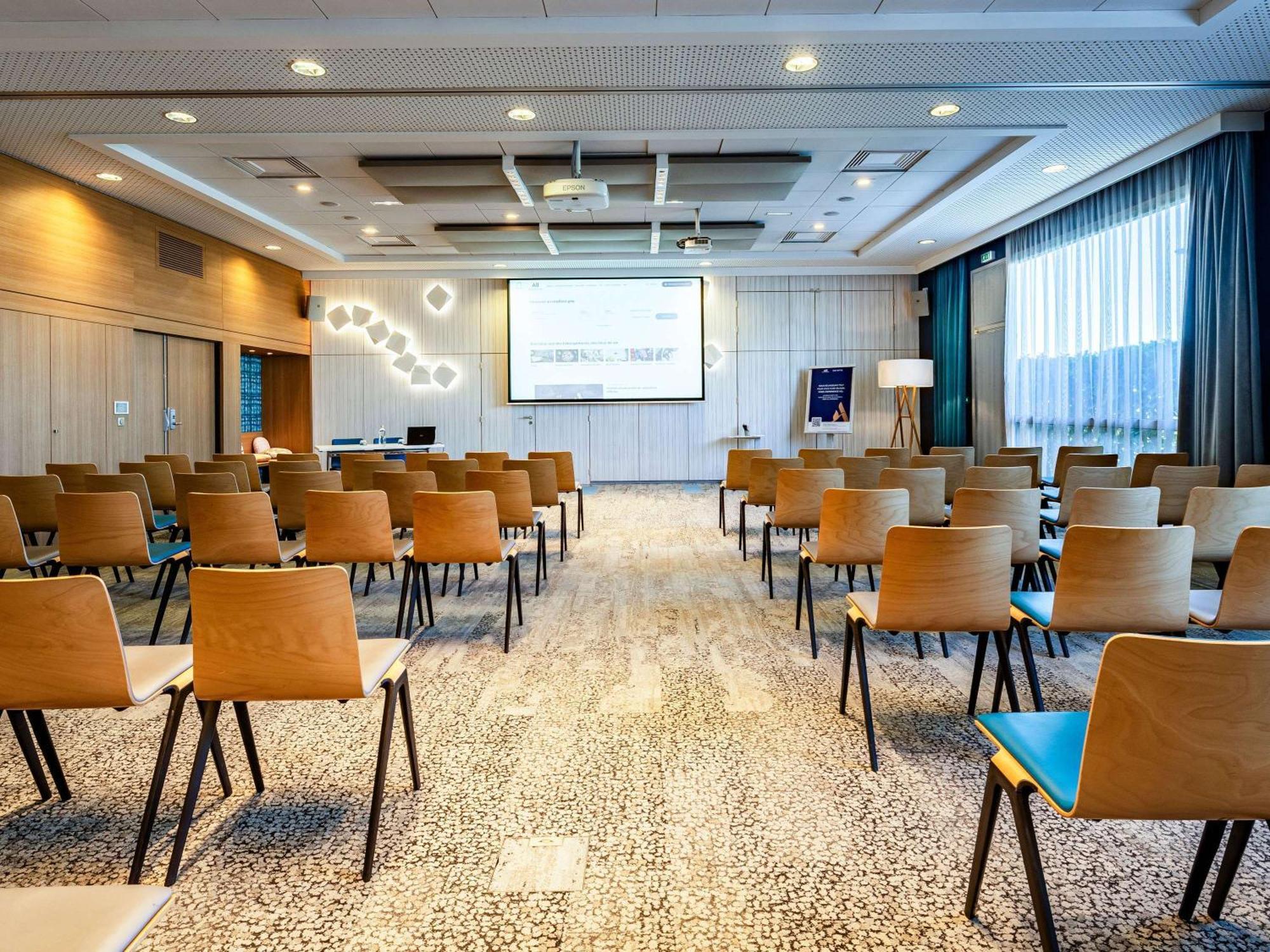 Novotel Reims Hotel 4*